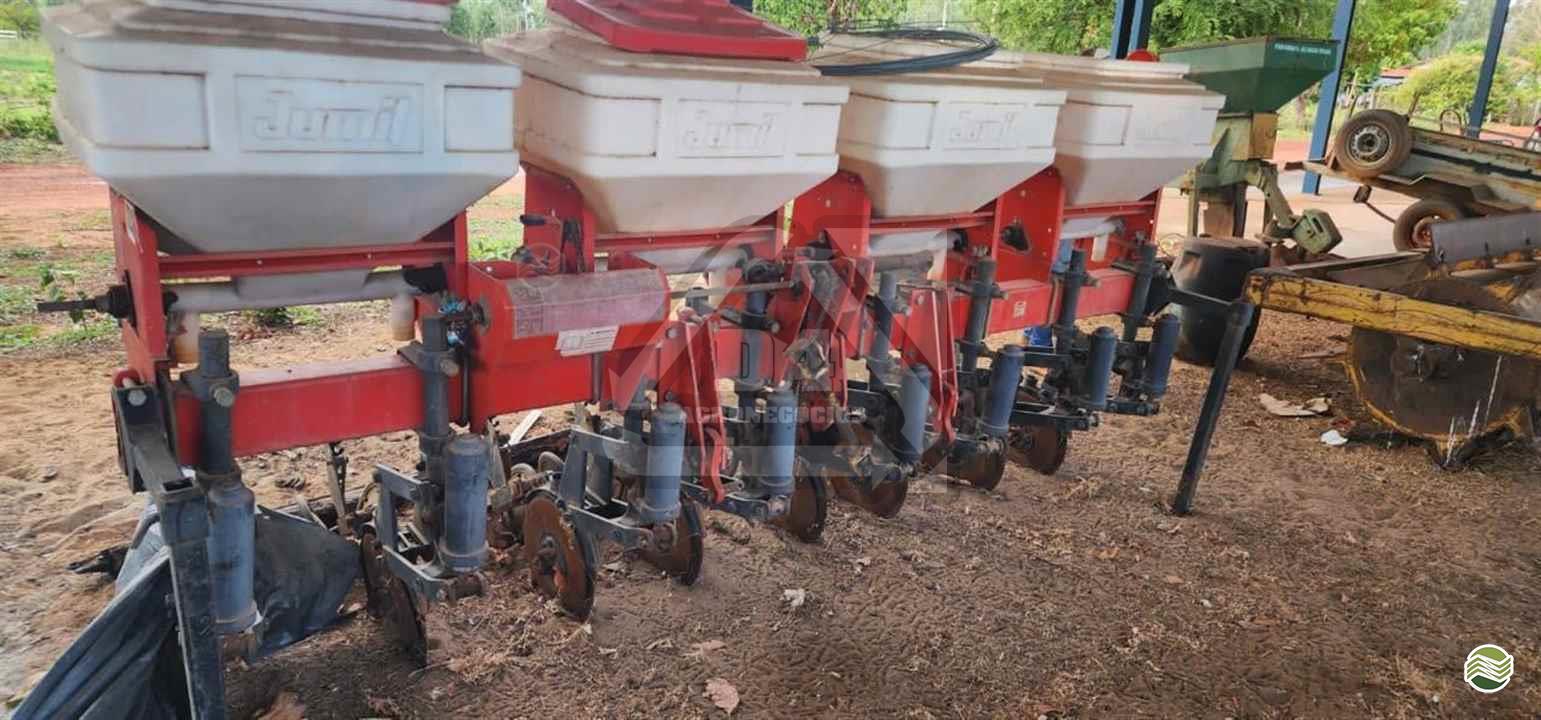 ENCANTEIRADEIRA ADUBADEIRA de D4 Máquinas e Implementos